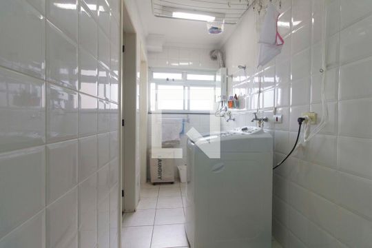 Área de Serviço de apartamento à venda com 3 quartos, 112m² em Vila Suzana, São Paulo
