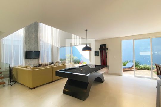 Sala de Jogos de casa de condomínio para alugar com 5 quartos, 430m² em Alphaville, Santana de Parnaíba