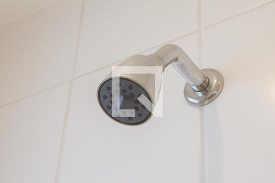 Chuveiro de apartamento à venda com 3 quartos, 98m² em Santo Amaro, São Paulo