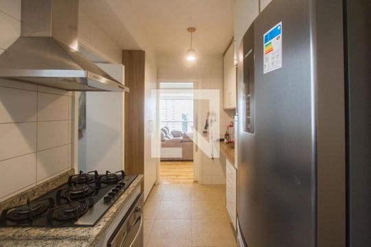 Cozinha de apartamento à venda com 3 quartos, 98m² em Santo Amaro, São Paulo