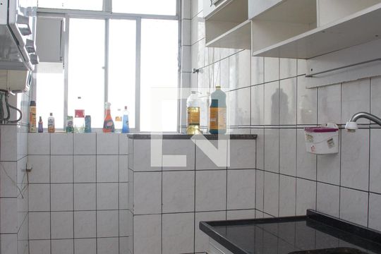 Cozinha de apartamento para alugar com 2 quartos, 64m² em Engenho Novo, Rio de Janeiro