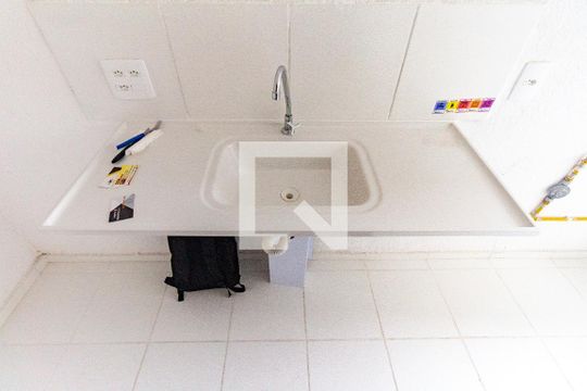 Cozinha de apartamento à venda com 2 quartos, 42m² em Vila Cristália, São Paulo