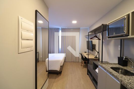 Quarto e Cozinha  de kitnet/studio à venda com 1 quarto, 19m² em Jardim Brasília (zona Norte), São Paulo