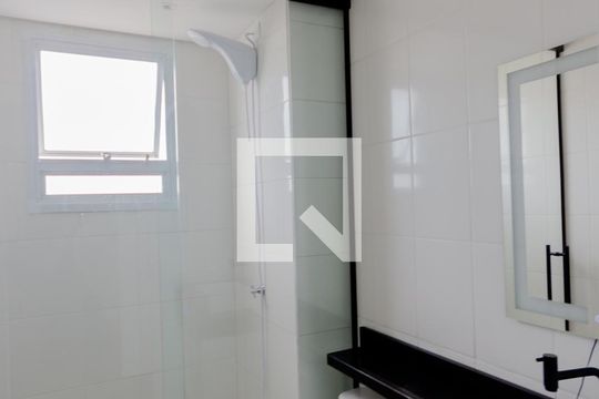 Banheiro de apartamento para alugar com 2 quartos, 50m² em Vila Metalúrgica, Santo André