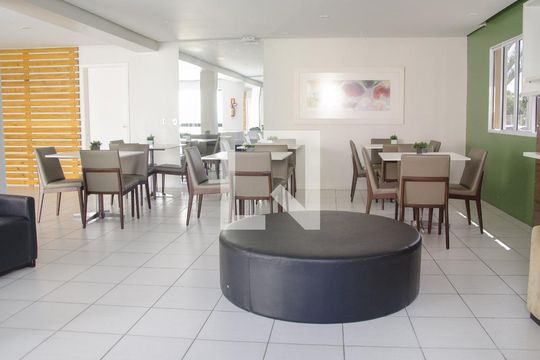 Área comum de apartamento para alugar com 2 quartos, 42m² em Igara, Canoas