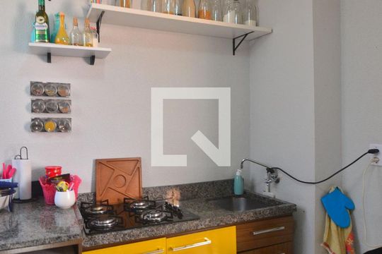 Área de Serviço de apartamento à venda com 2 quartos, 47m² em Olaria, Canoas