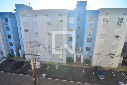 Vista  de apartamento à venda com 2 quartos, 47m² em Olaria, Canoas