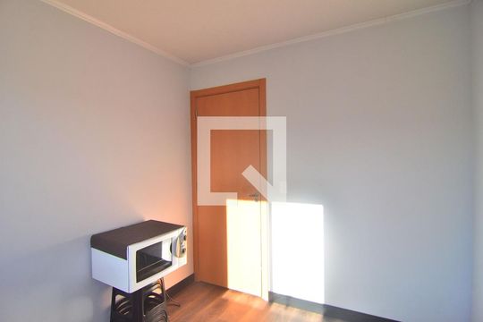 Quarto  de apartamento à venda com 2 quartos, 47m² em Olaria, Canoas