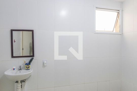 Banheiro de apartamento para alugar com 2 quartos, 64m² em Jardim Santa Cristina, Santo André
