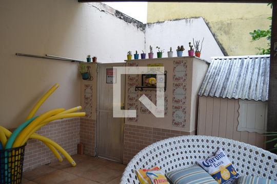 Área Externa de casa à venda com 3 quartos, 210m² em Taquara, Rio de Janeiro