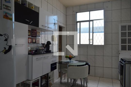 Cozinha de casa à venda com 3 quartos, 210m² em Taquara, Rio de Janeiro