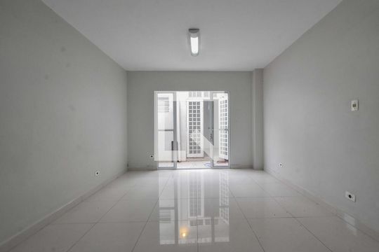 Sala Principal de casa para alugar com 4 quartos, 215m² em Vila Congonhas, São Paulo