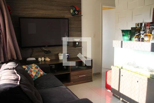 Sala de apartamento à venda com 2 quartos, 38m² em Vila Carmosina, São Paulo