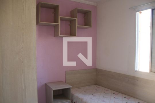 Dormitório 2 de apartamento à venda com 2 quartos, 38m² em Vila Carmosina, São Paulo