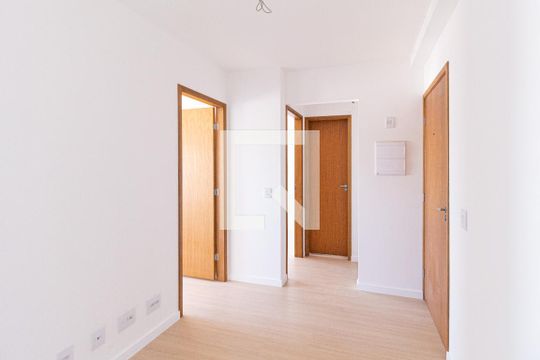 Apartamento para alugar com 2 quartos, 36m² em Santa Maria, Osasco