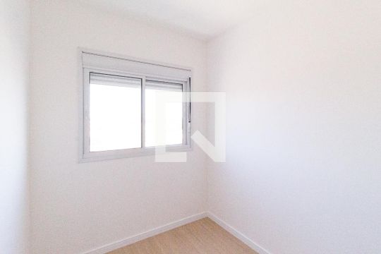 Quarto 1 de apartamento para alugar com 2 quartos, 36m² em Santa Maria, Osasco