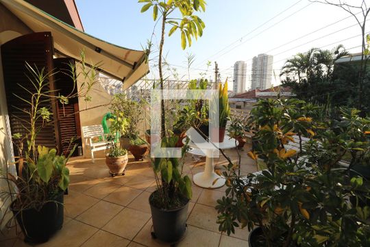 Varanda quarto 2 de casa à venda com 3 quartos, 250m² em Jardim Piqueroby, São Paulo