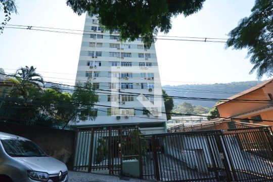 Fachada de apartamento à venda com 2 quartos, 64m² em Laranjeiras, Rio de Janeiro