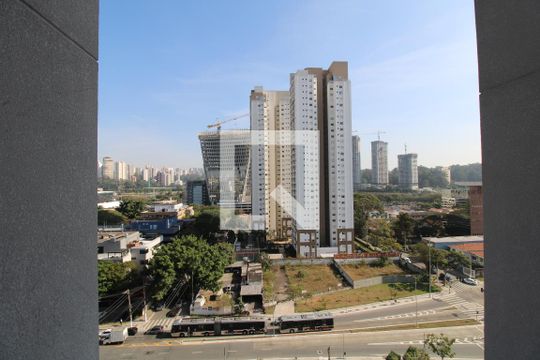 Área de Serviço de apartamento para alugar com 2 quartos, 72m² em Chácara Santo Antônio (zona Sul), São Paulo