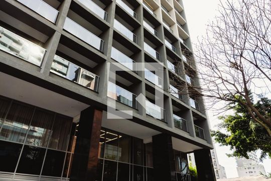 Fachada de kitnet/studio para alugar com 1 quarto, 30m² em Perdizes, São Paulo