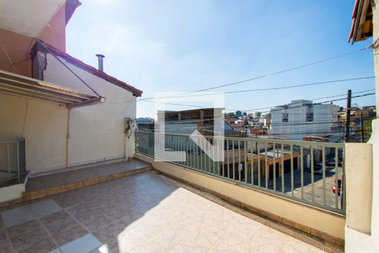 Área externa/Quintal de casa para alugar com 3 quartos, 87m² em Vila Linda, Santo André