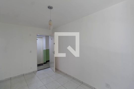 Sala  de apartamento à venda com 1 quarto, 40m² em Jardim Santa Teresinha, São Paulo