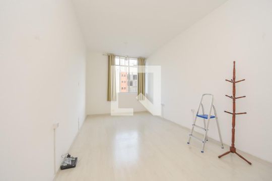Kitnet/Studio à venda com 1 quarto, 33m² em Higienópolis, São Paulo