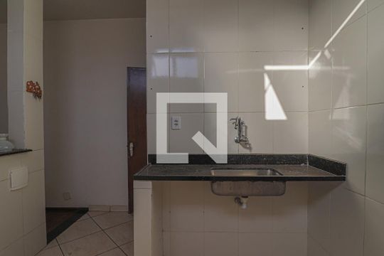 Cozinha de apartamento à venda com 2 quartos, 150m² em Nova Vista, Belo Horizonte