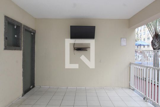 Churrasqueira de apartamento à venda com 2 quartos, 54m² em Parada de Lucas, Rio de Janeiro