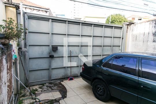 Garagem de casa à venda com 3 quartos, 200m² em Vila Dom Pedro Ii, São Paulo