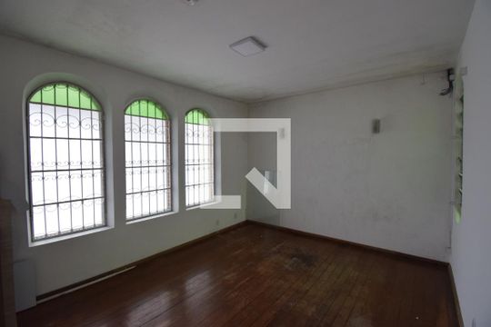 Sala de casa para alugar com 4 quartos, 416m² em Tristeza, Porto Alegre