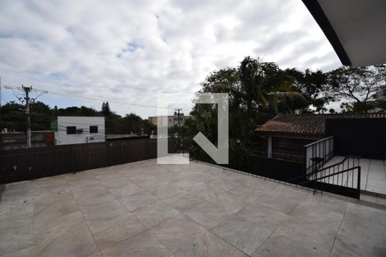 Varanda de casa para alugar com 4 quartos, 416m² em Tristeza, Porto Alegre