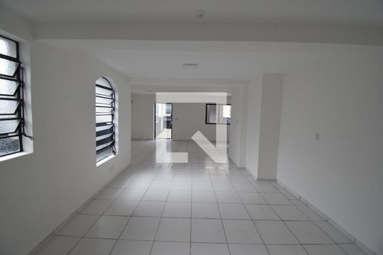 Sala de casa para alugar com 4 quartos, 416m² em Tristeza, Porto Alegre