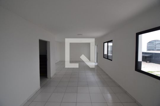 Sala de casa para alugar com 4 quartos, 416m² em Tristeza, Porto Alegre