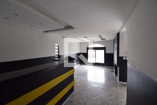 Casa para alugar com 4 quartos, 416m² em Tristeza, Porto Alegre