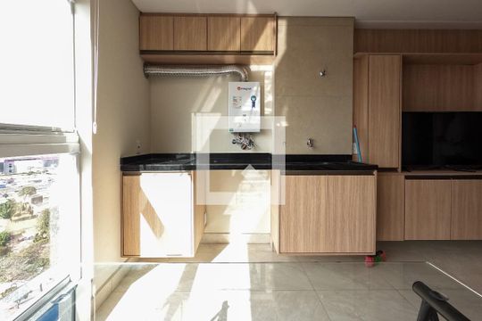 Sala/Cozinha/Quarto de kitnet/studio para alugar com 1 quarto, 28m² em Macedo, Guarulhos