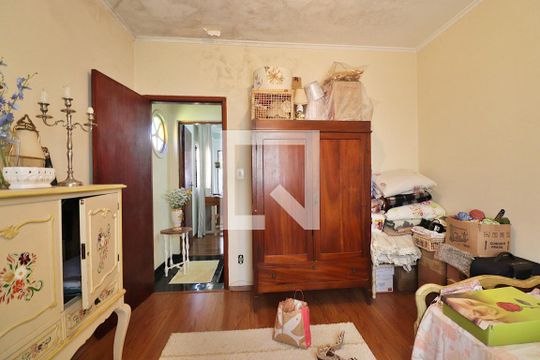 Quarto 2 de casa à venda com 4 quartos, 300m² em Vila Metalúrgica, Santo André
