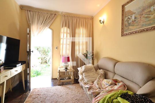 Sala de casa à venda com 4 quartos, 300m² em Vila Metalúrgica, Santo André