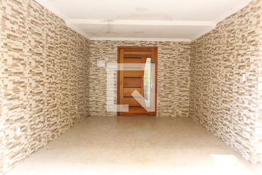 Fachada de casa de condomínio à venda com 3 quartos, 120m² em Vargem Grande, Rio de Janeiro