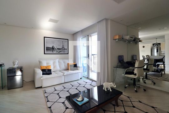 Apartamento à venda com 2 quartos, 66m² em Vila Metalurgica, Santo André