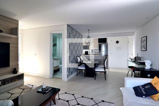 Sala de apartamento à venda com 2 quartos, 66m² em Vila Metalurgica, Santo André