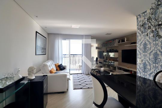 Sala de apartamento à venda com 2 quartos, 66m² em Vila Metalurgica, Santo André