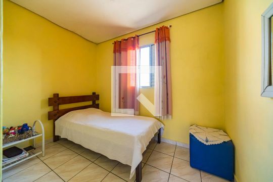 Quarto 1 de casa à venda com 4 quartos, 184m² em Jardim Moncoes, Santo André