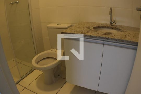 Banheiro da Suíte de apartamento para alugar com 2 quartos, 55m² em Pechincha, Rio de Janeiro