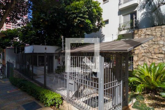 Fachada de apartamento à venda com 3 quartos, 320m² em Perdizes, São Paulo