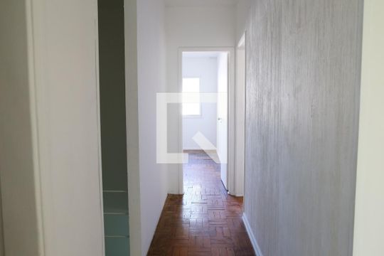 Corredor de casa à venda com 4 quartos, 240m² em Vila Alpina, Santo André