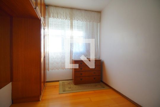 Quarto 2 de apartamento à venda com 2 quartos, 65m² em Sarandi, Porto Alegre