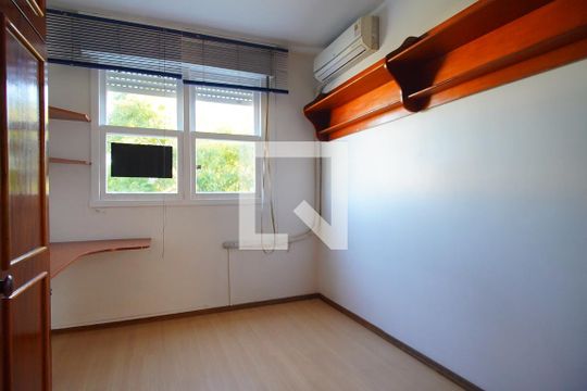 Quarto 1 de apartamento à venda com 2 quartos, 65m² em Sarandi, Porto Alegre