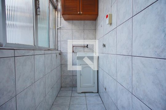 Área de serviço de apartamento à venda com 2 quartos, 65m² em Sarandi, Porto Alegre