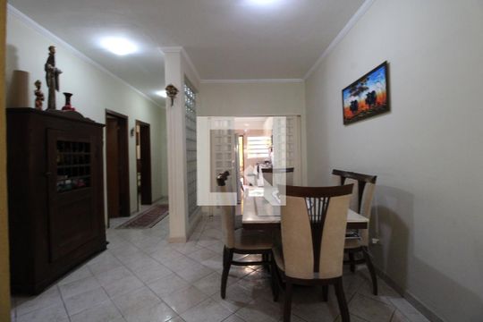 Casa à venda com 4 quartos, 150m² em Jardim Consorcio, São Paulo